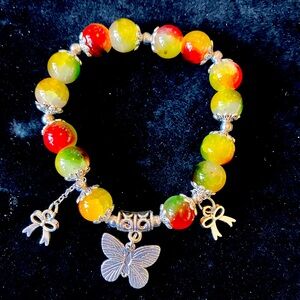 Multicolour jade butterfly charm bracelet #jewellerylover
18cm/7.08in